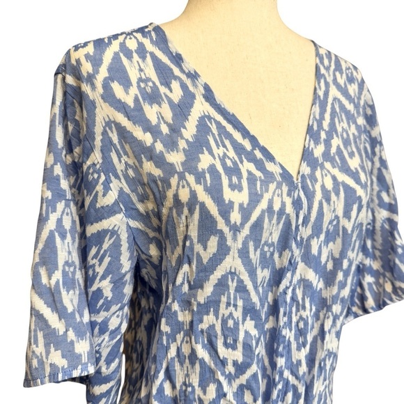 C by One 100% Rayon V-Neck Tie Front 3/4 Sleeve Pullover Blue White Size M #1413 - Picture 4 of 7
